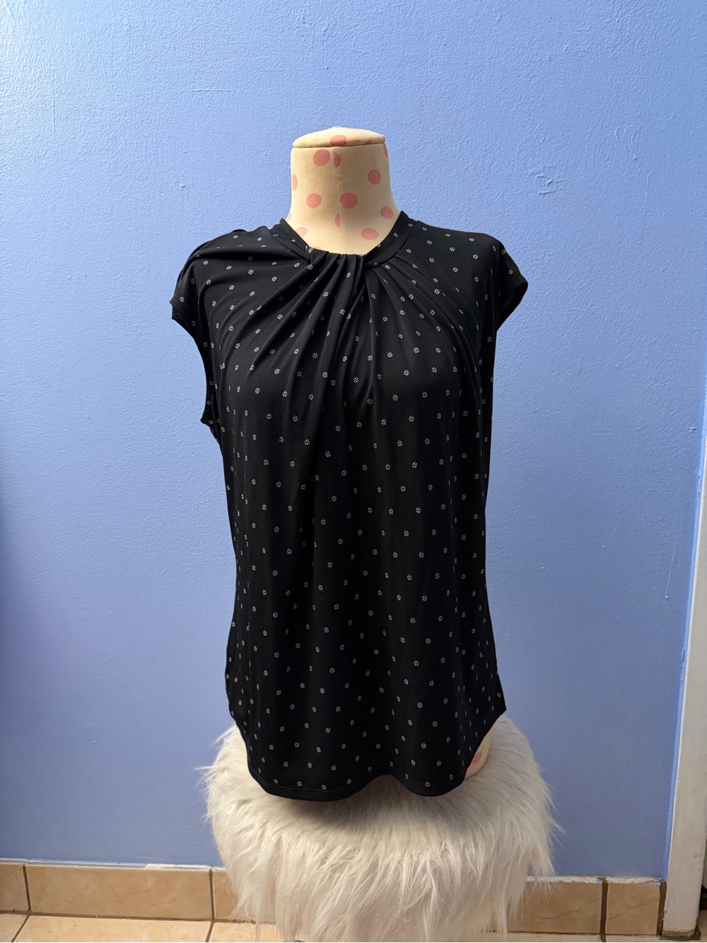Worthington Black Cap-Sleeve Pleated Neck Blouse with Micro Dot Print